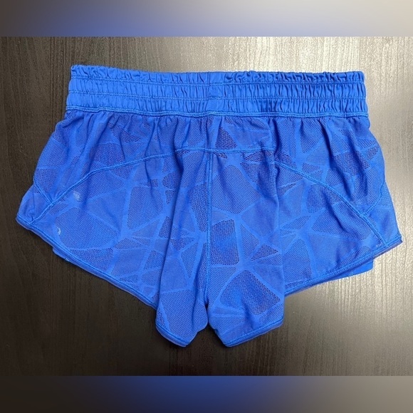 Lululemon City Sky Run By Short - Sz 6 - Picture 5 of 9